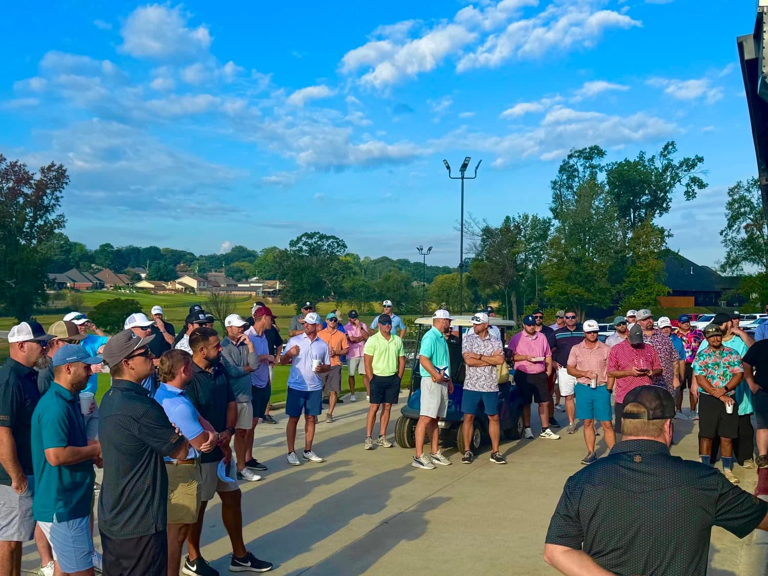 Golfers lined up at the PSS Cross Country Classic